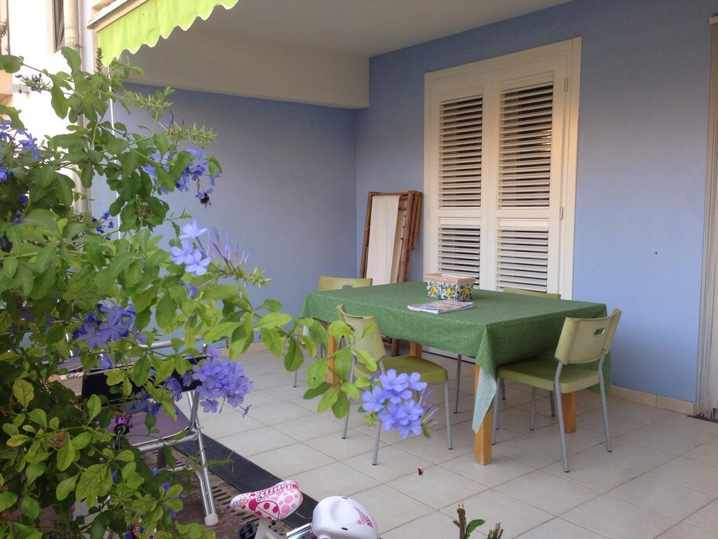 Holiday Home Residence Azzurro Marzamemi Quarto foto